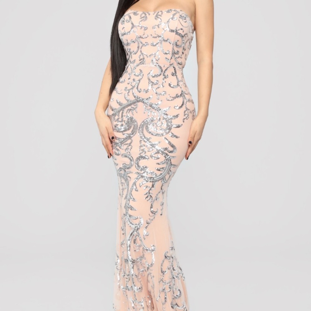Fashion nova Be my date Dress